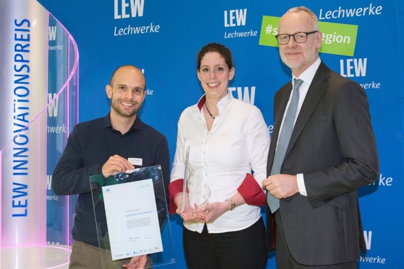 Sonderpreis #smarteRegion LEW Innovationspreis 2017: ParkHere "Reduzierung der Umweltbelastung durch intelligentes Parkleitsystem"